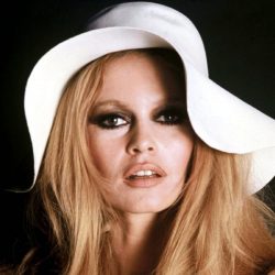 Simplesmente incomum – Maquiagem da Brigitte Bardot